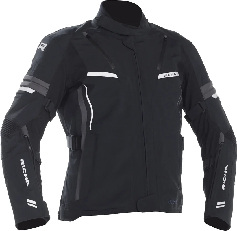 fc-moto-1202607132217071143237